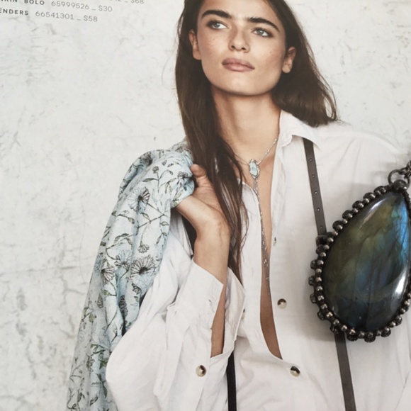 Labradorite and Sterling Silver Artisan Crafted Necklace is NWOT: Lots of Flash! - Picture 6 of 6